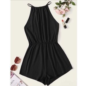 2 for $25🌼 SHEIN Black Keyhole back Halter Romper